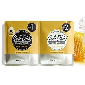 Gel-ohh! Jelly Spa Pedicure milk & honey